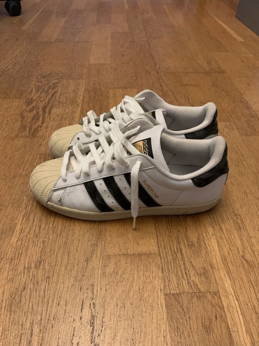 Adidas superstar