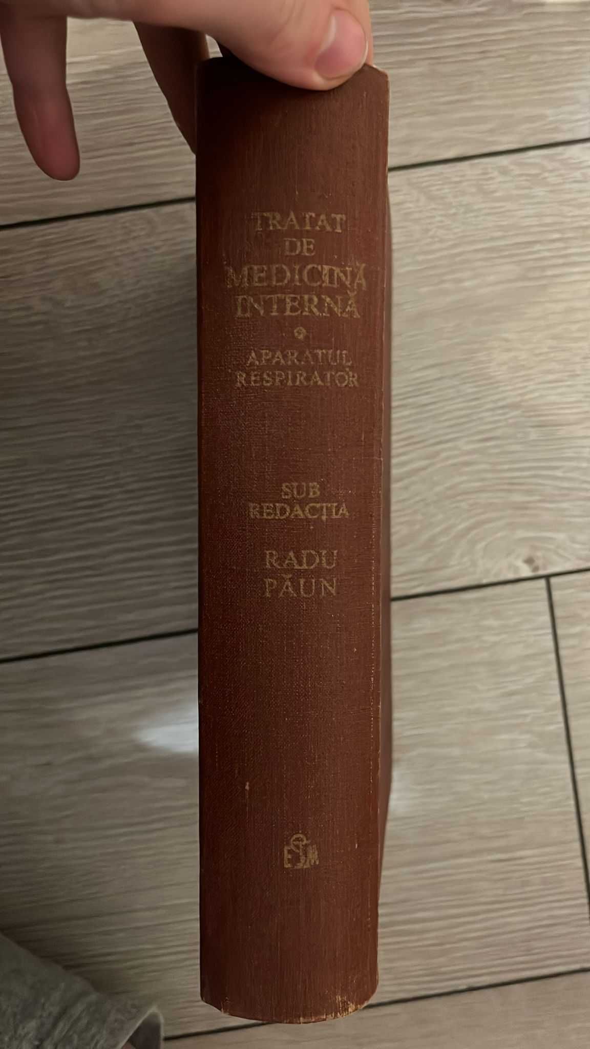 Carte medicină- Tratat de medicină internă- Radu Păun