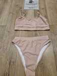 Costum baie nou!