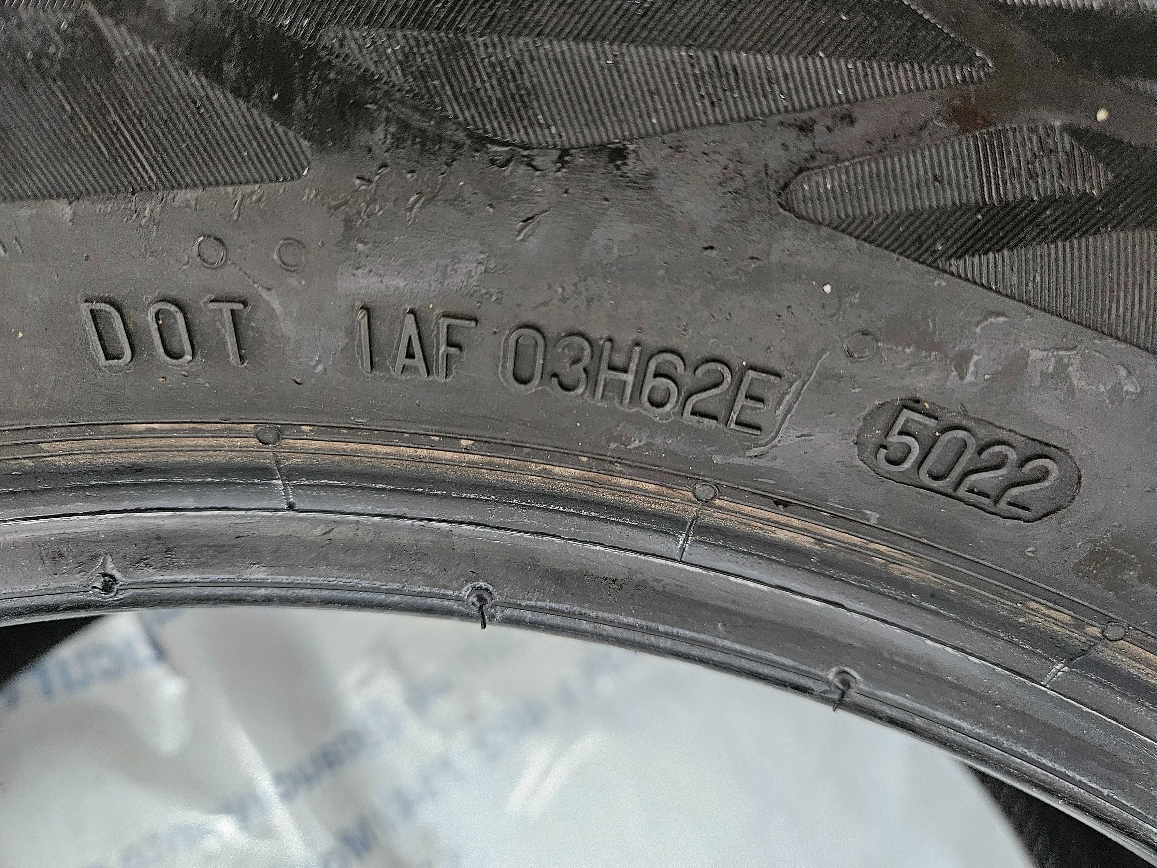 4 Anvelope 235/55 R18 vara