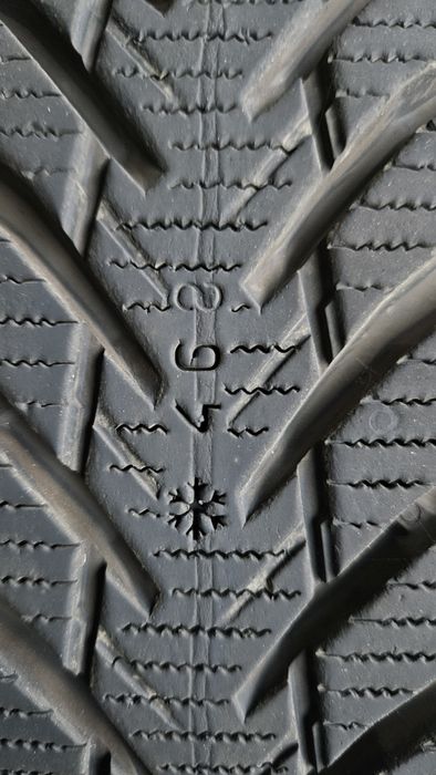 Anvelope iarna 245 40 20 Nokian