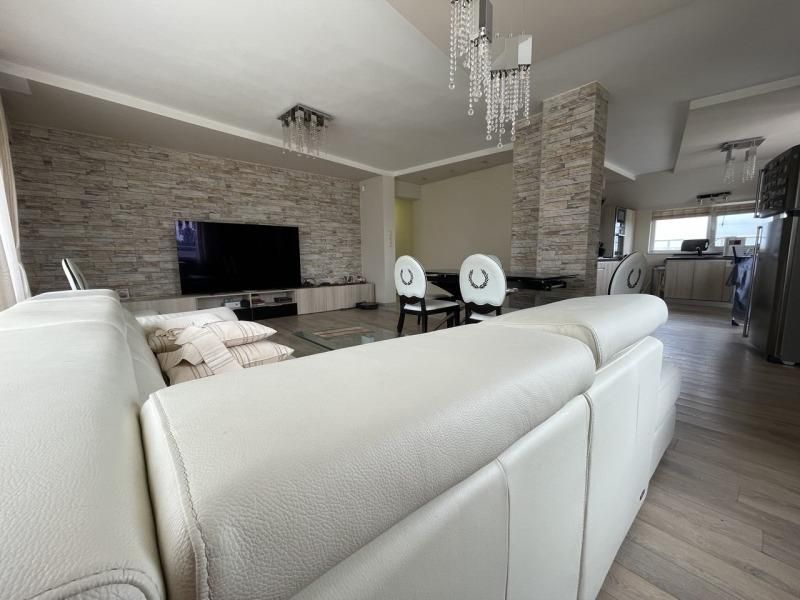 Тристаен апартамент в ж.к. Бояна.