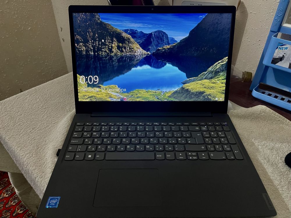Lenovo  home pad 15  256 gb