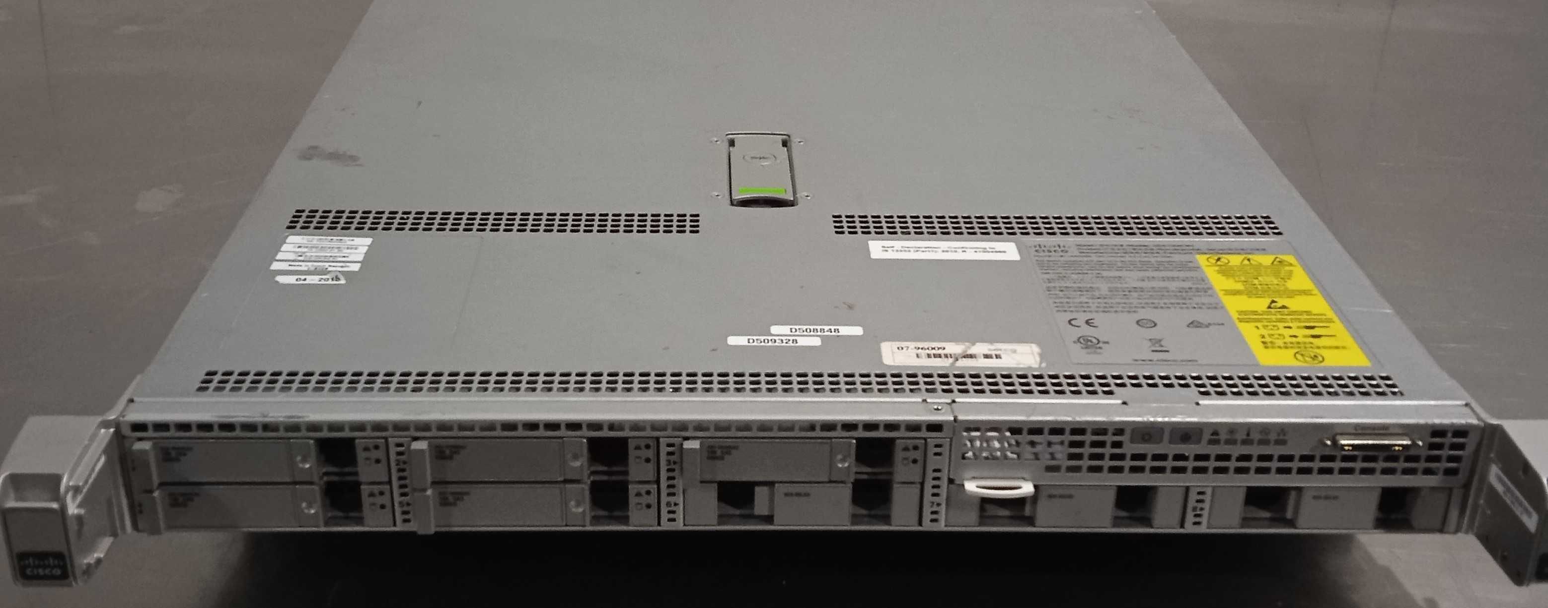 Cisco UCSC C220 M4S 1U 2xXeonE5-2640v3,8C/16T,8x2,5"SFF Сървър, Server