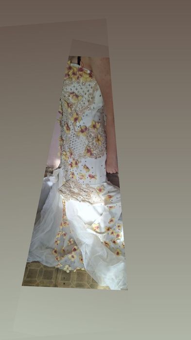 за цена на роклите пишете на лично или се обадете