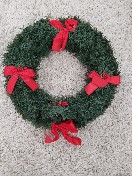 Коледна украса - венец.