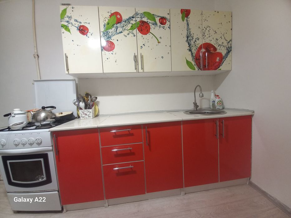 Продам Кухонный гарнитур за 50000