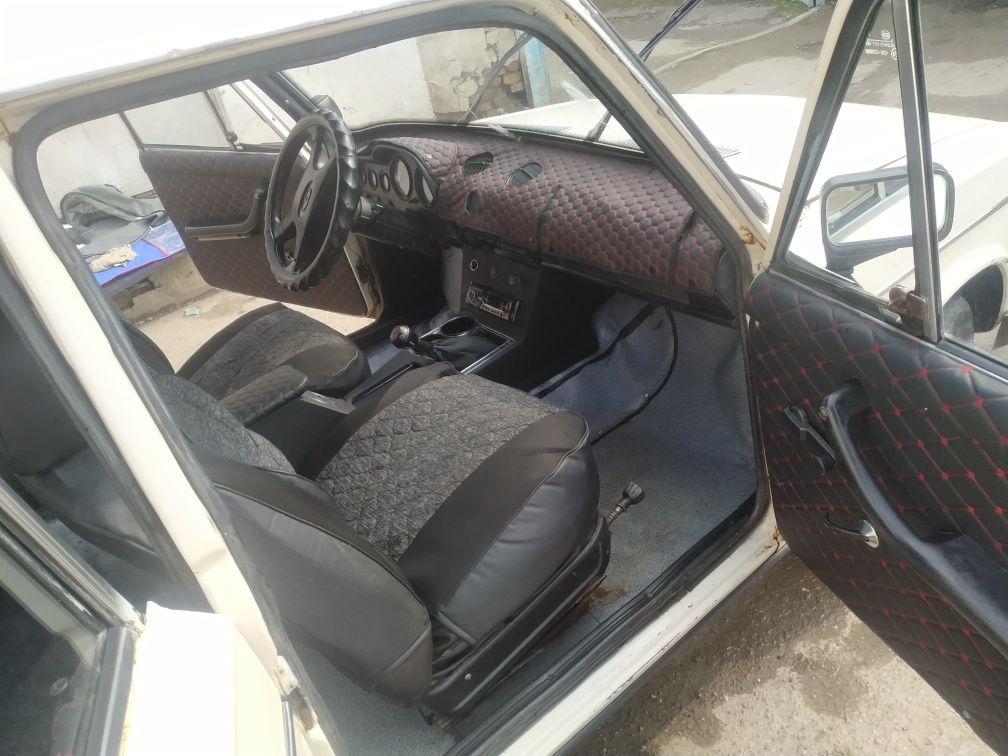 Jiguliy vaz 2106