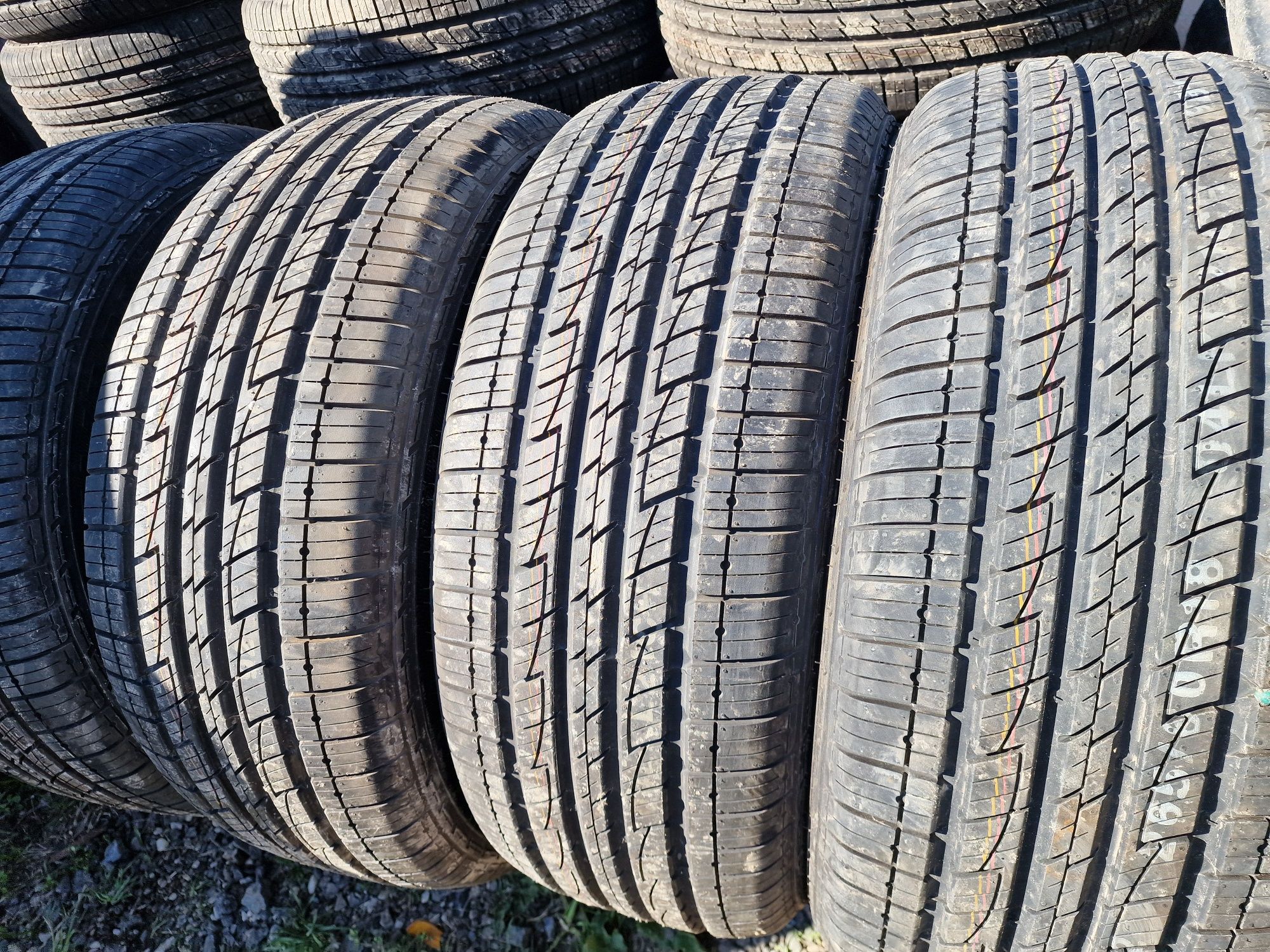 Anvelope 265/60R18 marca Kumho, DOT 2022,M +S