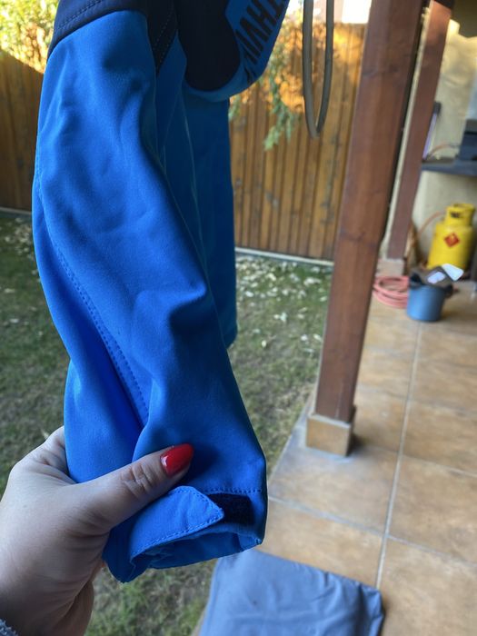 Vang geaca impermeabila C&A marimea 122