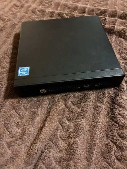 Hp prodesk 600 G2 mini, i3 6100t ,8gb ram, ssd 120gb + monitor Lg