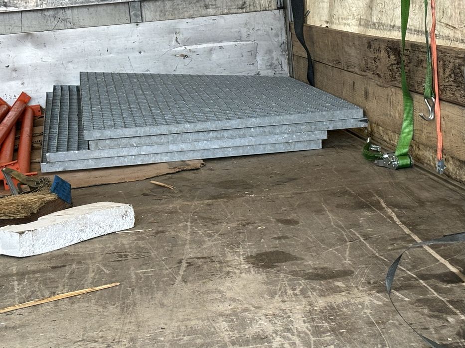Gratare zincate metalice