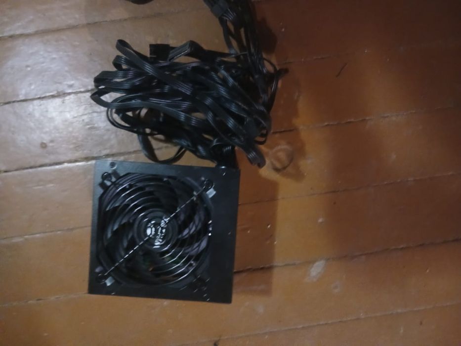 Продам блок 500 новый! цена 15000!