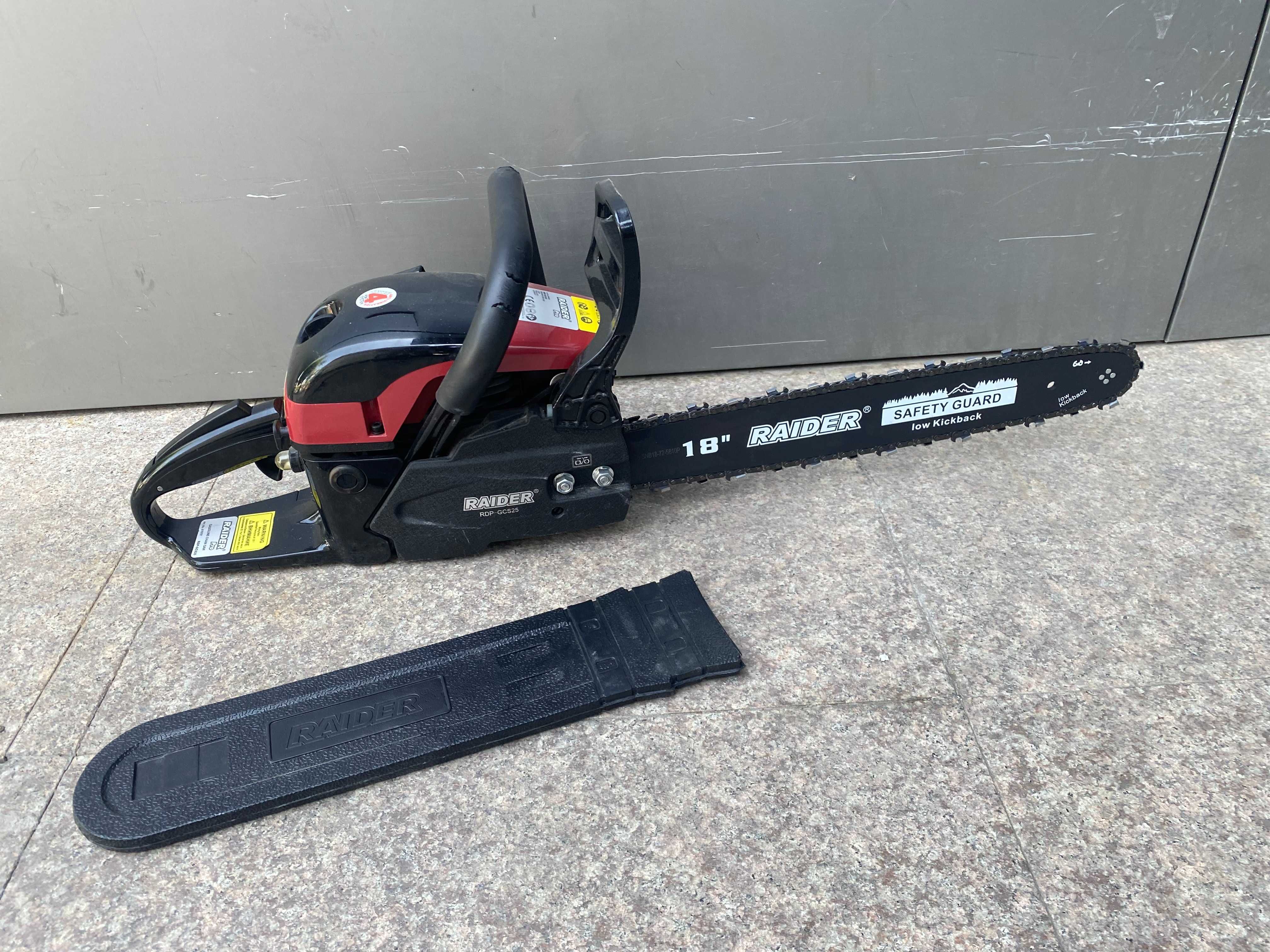 076707	Резачка бензин. 450mm (18") 2400W 72 RDP-GCS25