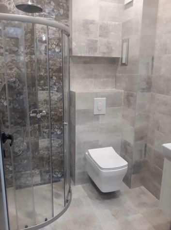 Двустаен апартамент в кв. Младежки хълм