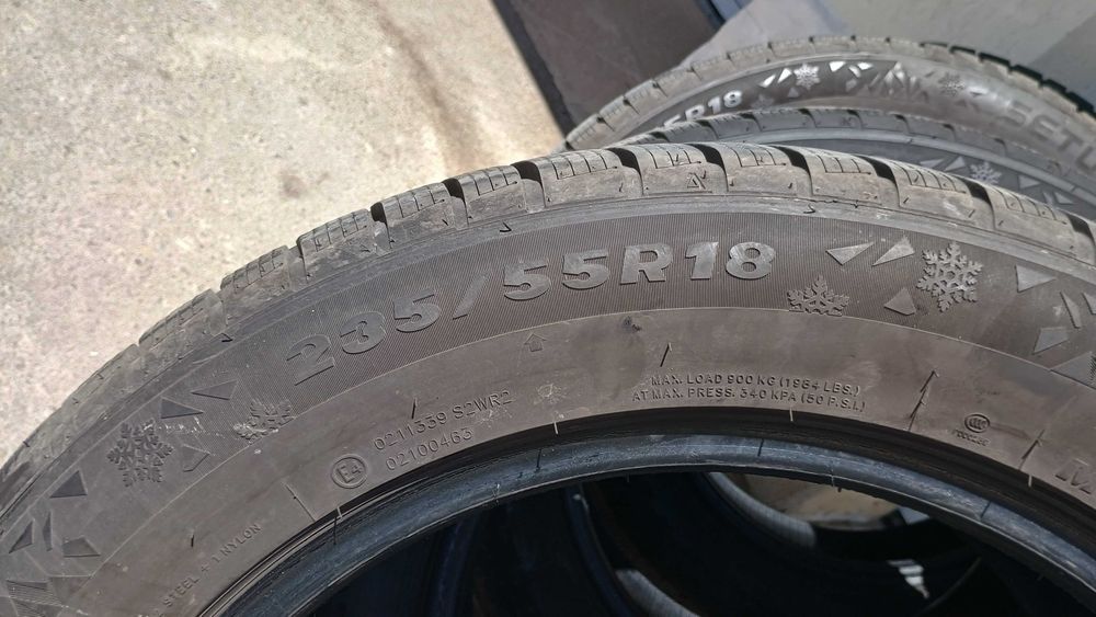 Зимни гуми  235/55/18