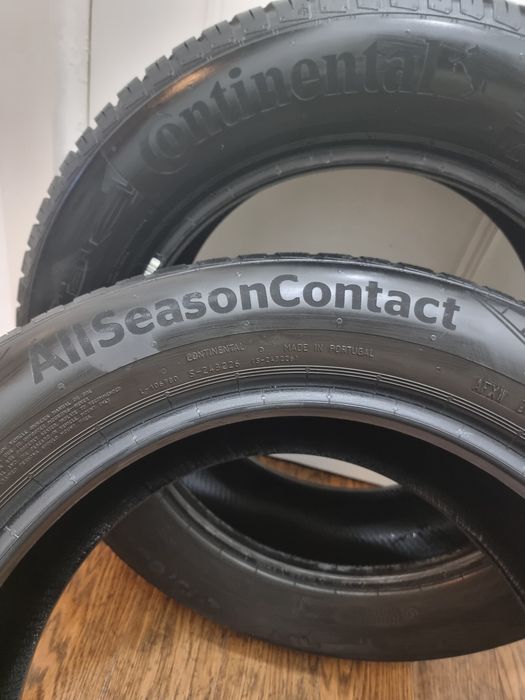 2 Anvelope de iarna 205/60/16 Continental