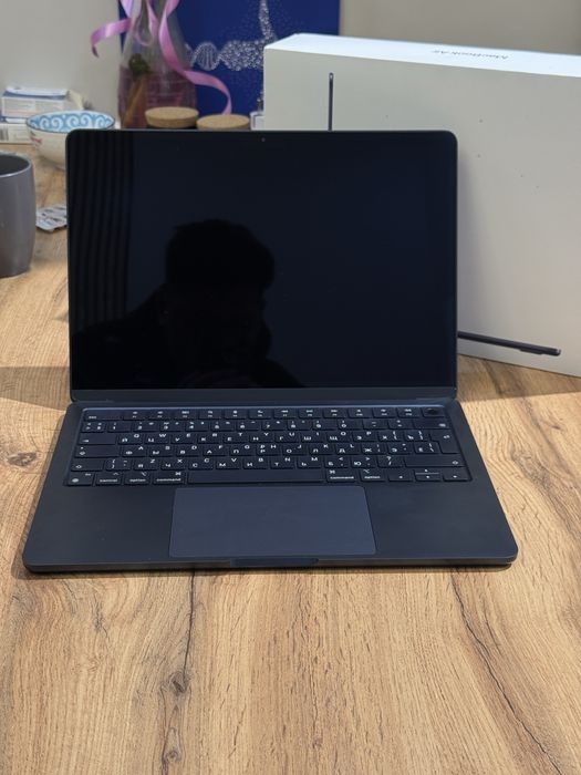 (HOT) Macbook Air M2 Blue