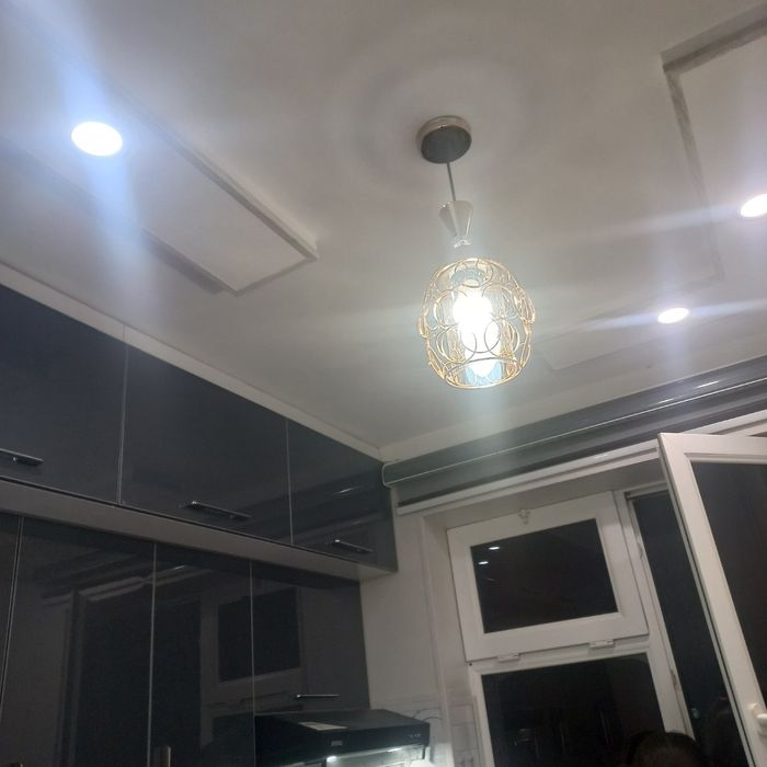 Qarshi tumani 2 xonali uy