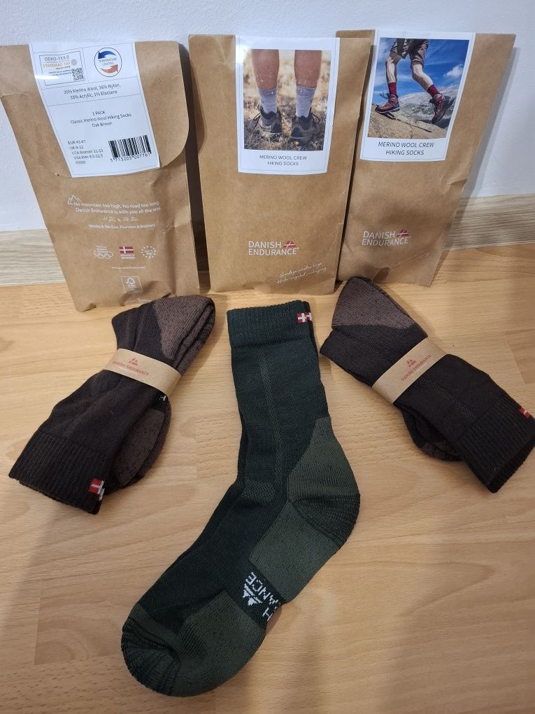 Vând sosete merinos/merino/lana drumetii/ trekking Danish Endurance