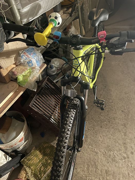 Vând bicicleta,Omega