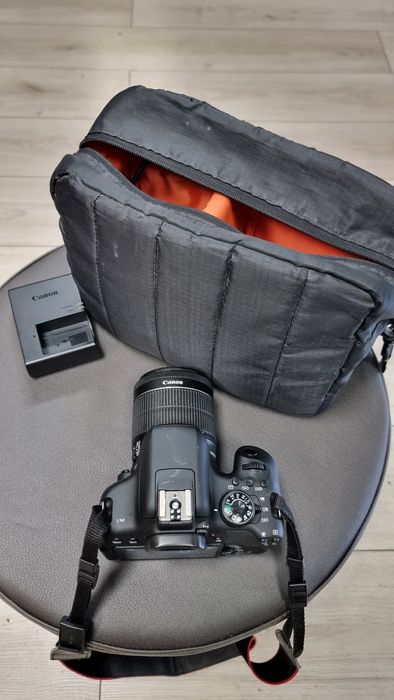 Amanet F28:  Aparat foto Canon EOS 750D