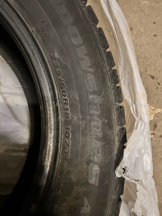 Зимнаяя шина 235/60/18