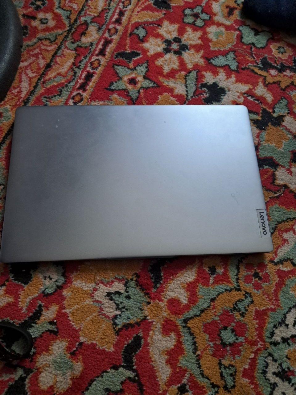 Продаю ноутбук " Lenovo"