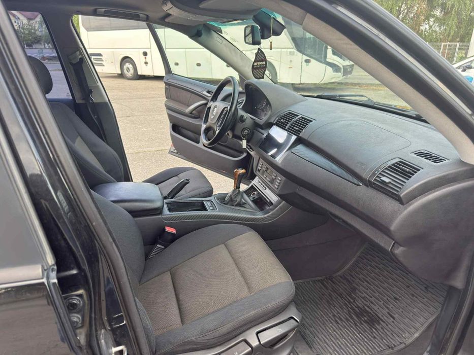 Vând BMW X5 ,e 53