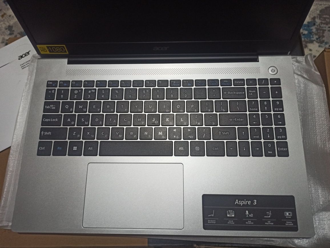 Acer Aspire 3/ AMD RYZEN 3 7330U/ 8/512GB