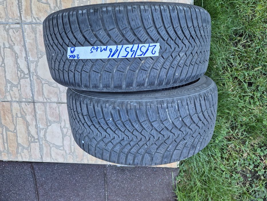 Vând cauciucuri 215/45/16 M+S 2 buc imp Germania