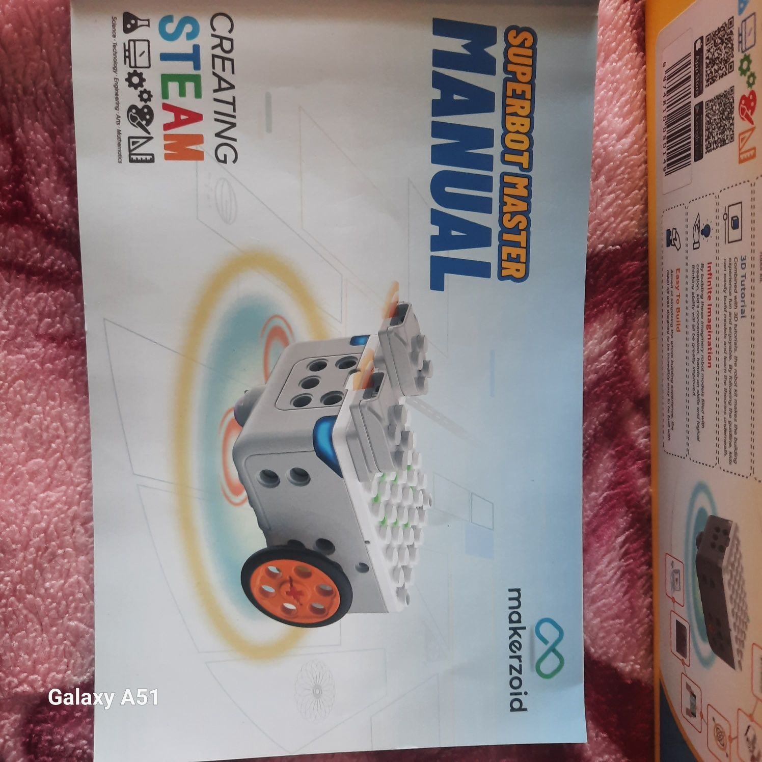 Продается конструктор для робототехники Makerzoid Superbot ,