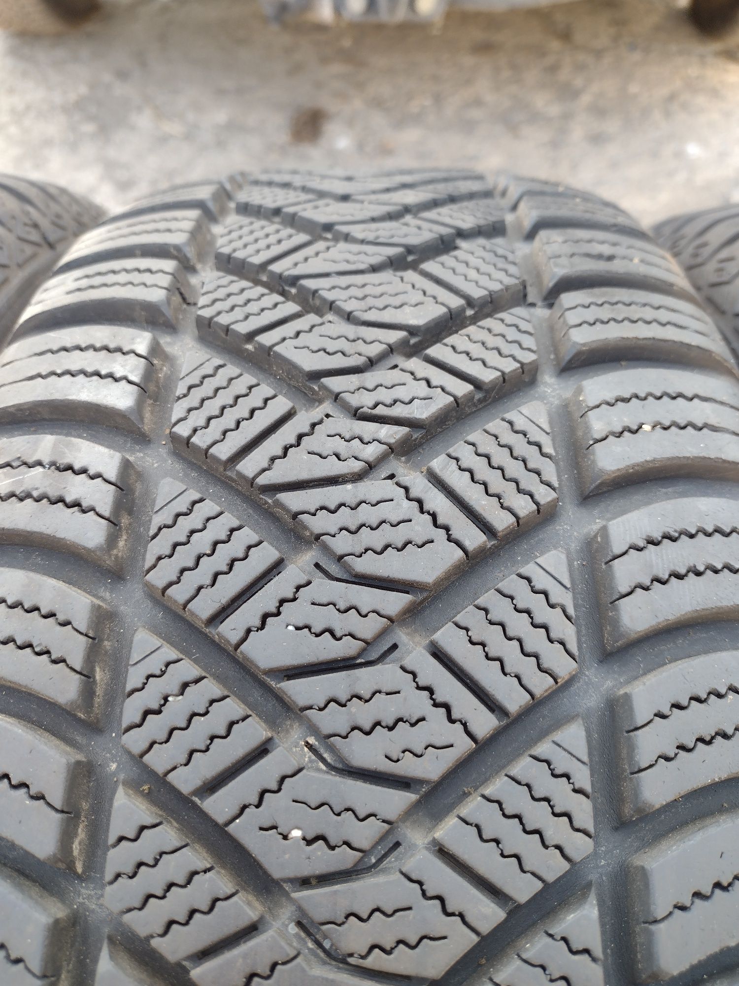 Почти нови 4бр.205/55/15 Maxxis A/S dot3418