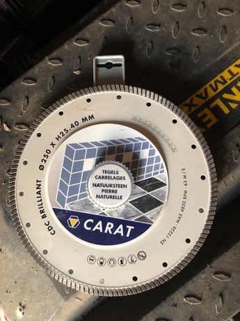 Диамантен диск за плочки CARAT 250mm