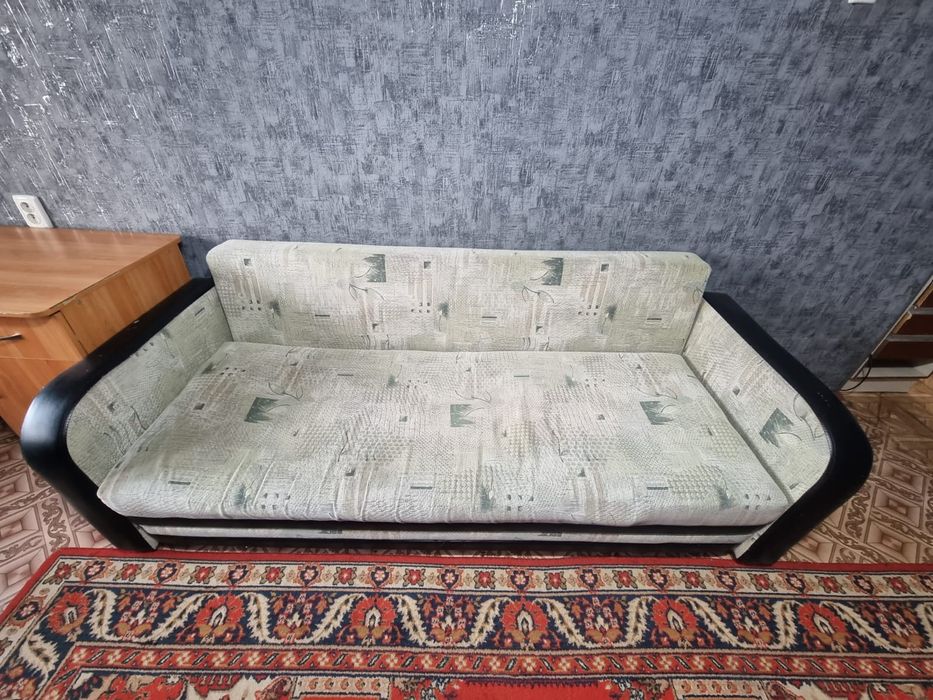 Продам диван тахту