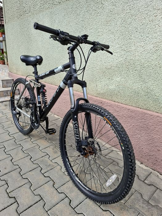 Bicicleta Leopard,24 viteze, roti 26,aluminiu, frane hidraulice