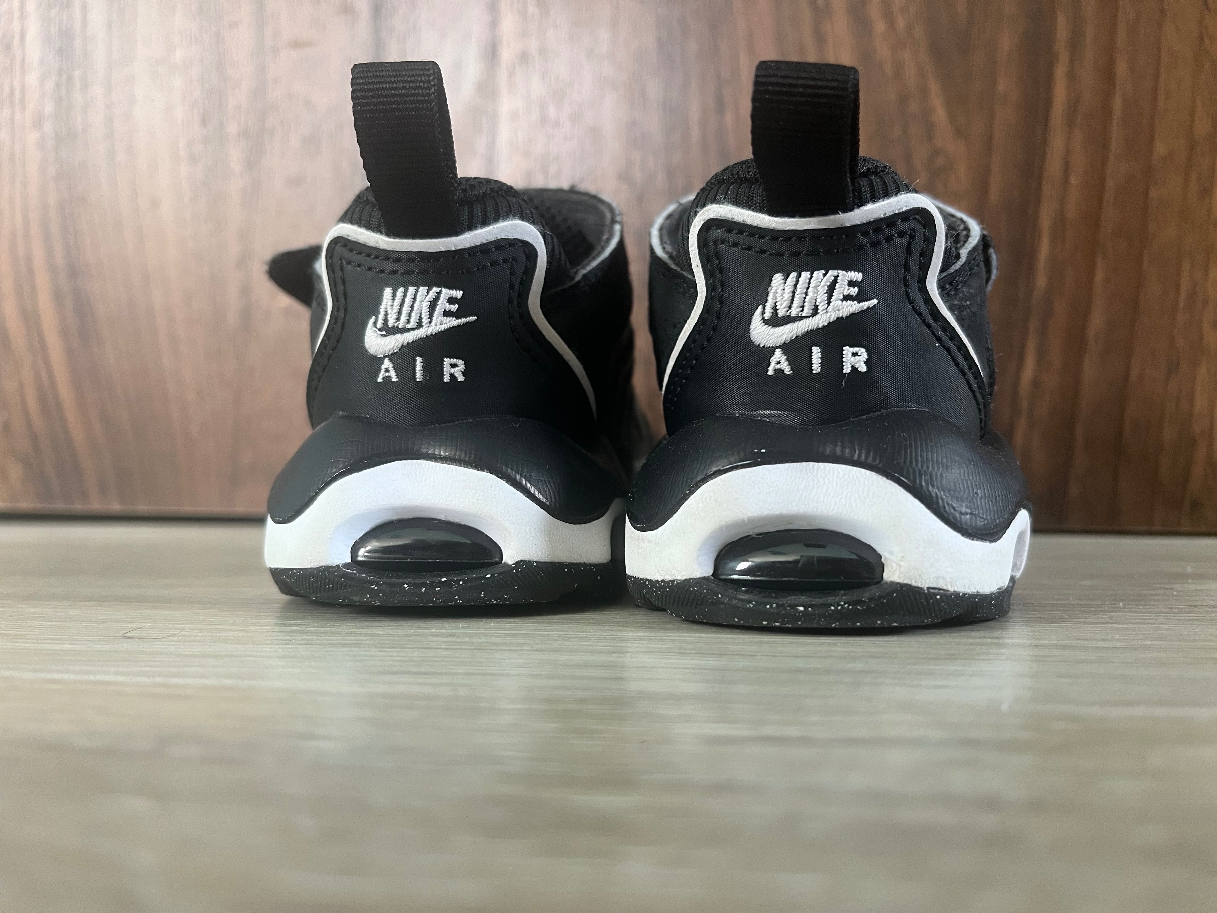Маратонки Nike air max