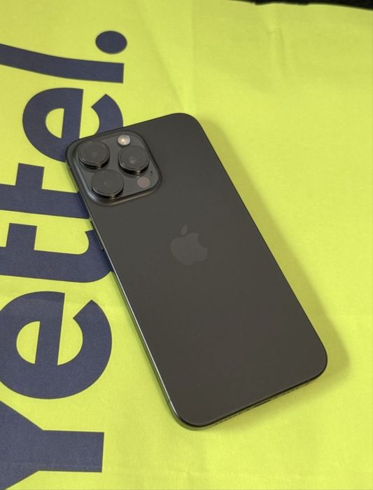 КАТО НОВ 256GB iPhone 15 Pro Max Yettel Гаранция 2026 Black / Черен