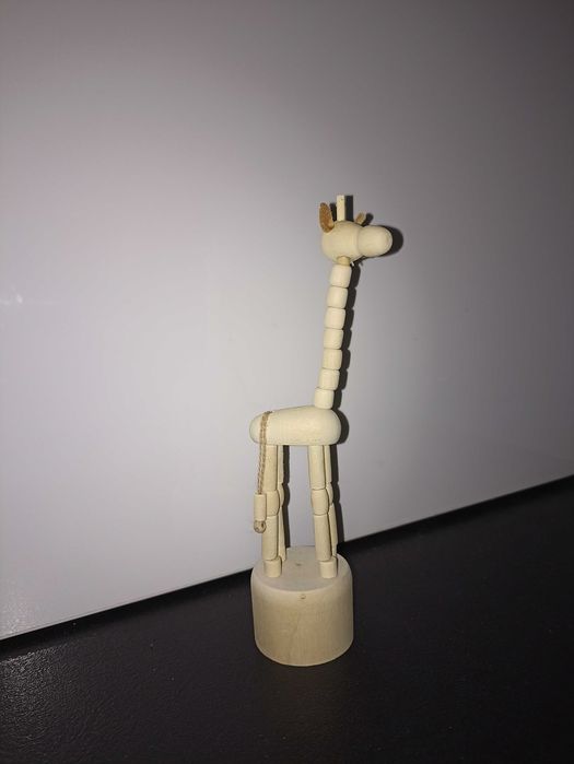 Marionetă ,  jucărie