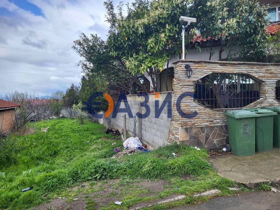 Парцел в УПИ, 834 кв. м., в с. Кошарица,