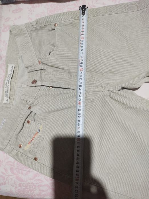 Blugi Diesel Mix catifea raiați Dama sau unisex