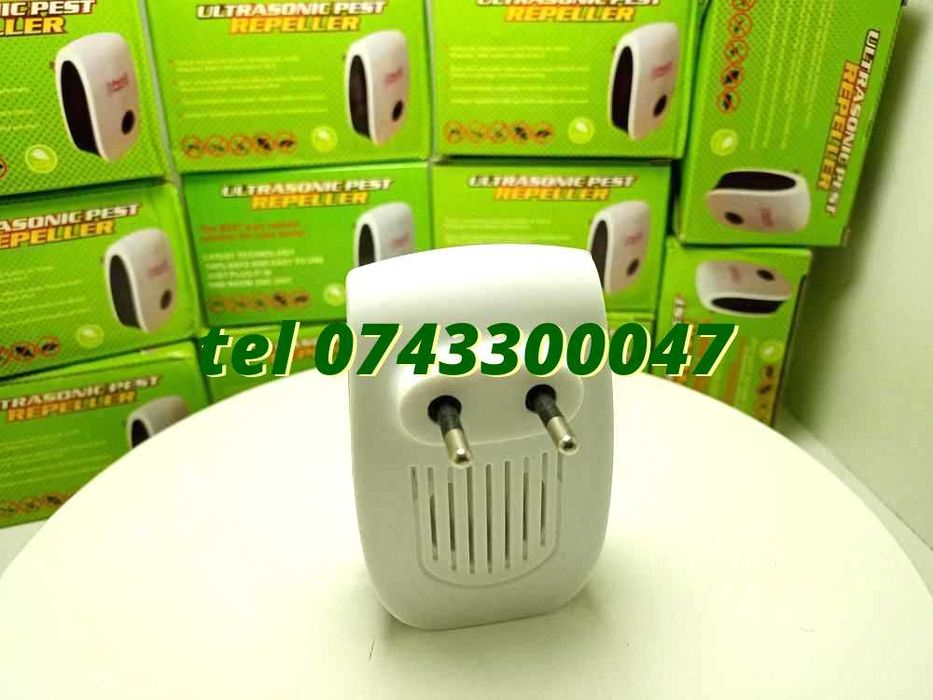 Aparat Pest Repeller Anti Soareci Anti Insecte 220v