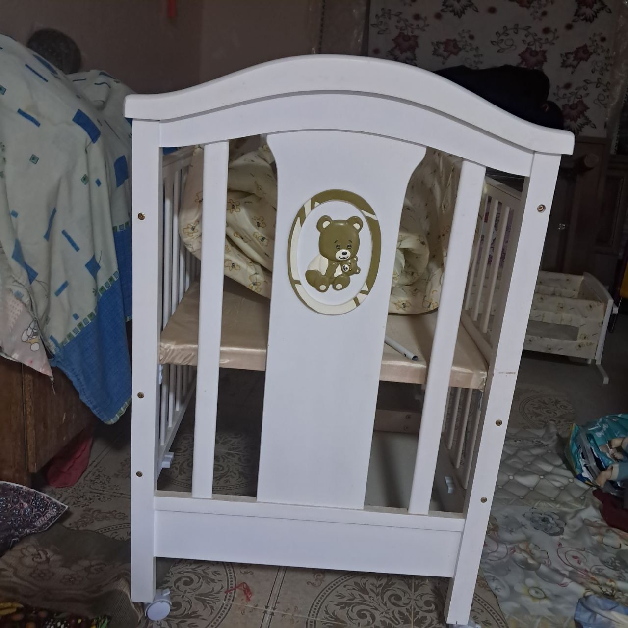 Кишкентай балларга кровать сатылады