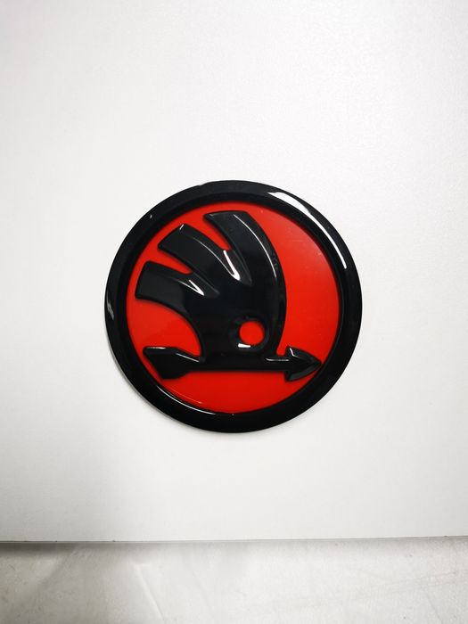 Emblema Logo Skoda Superb Octavia Rapid Scala Capota Portbagaj 8/9cm