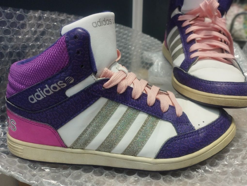 Маратонки Adidas 37 1/3