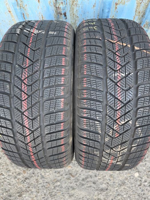 Anvelope Iarnă  225.40.18 Pirelli Runflet  Profil Ca Noi Peste 8mm