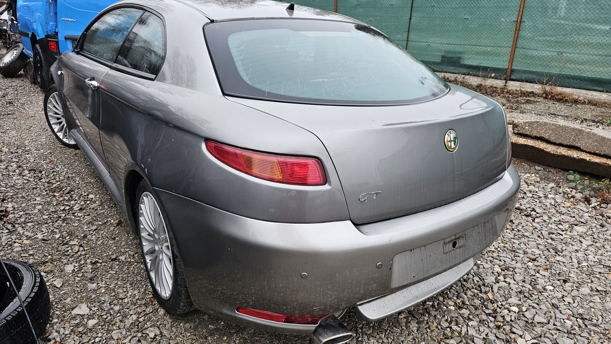 Alfa Romeo GT Coupe 1.9 JTD на части