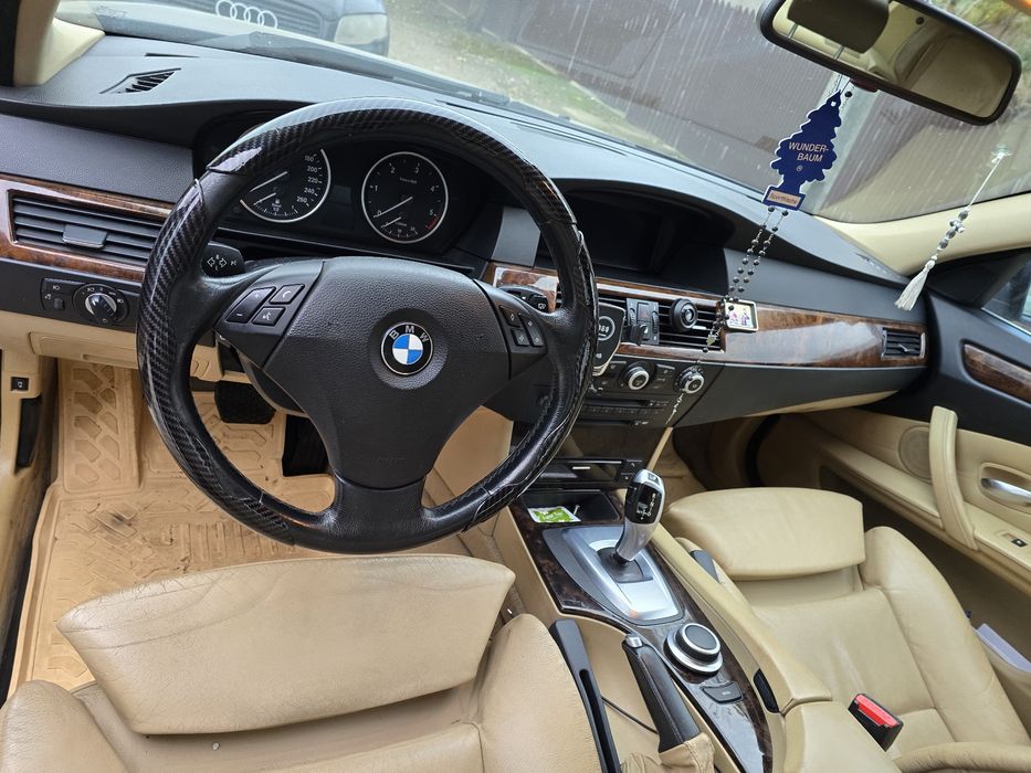 Vând bmw e60 530d