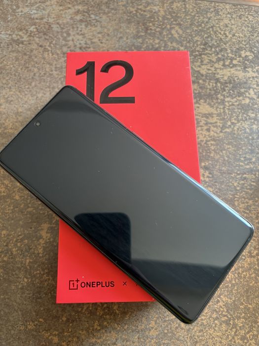 Oneplus12 16 gb ram si ceas