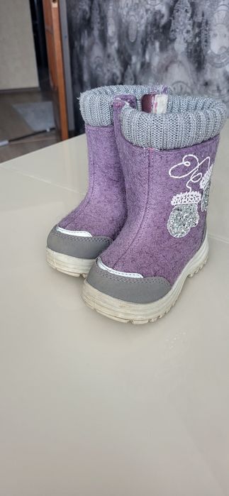 Отличные тёплые валенки